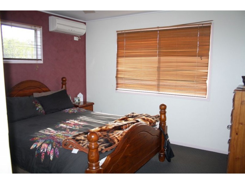 9 Blackbourn Street, Granville QLD 4650