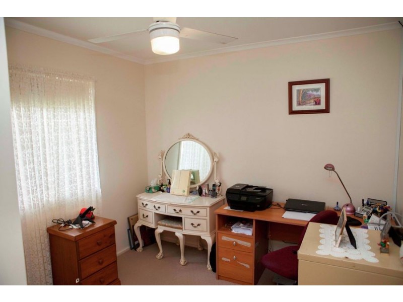 9 Perry Street, Granville QLD 4650