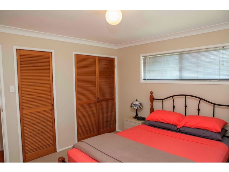 33 Dale Street, Granville QLD 4650