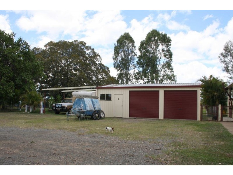 11 Toft Road, Island Plantation QLD 4650