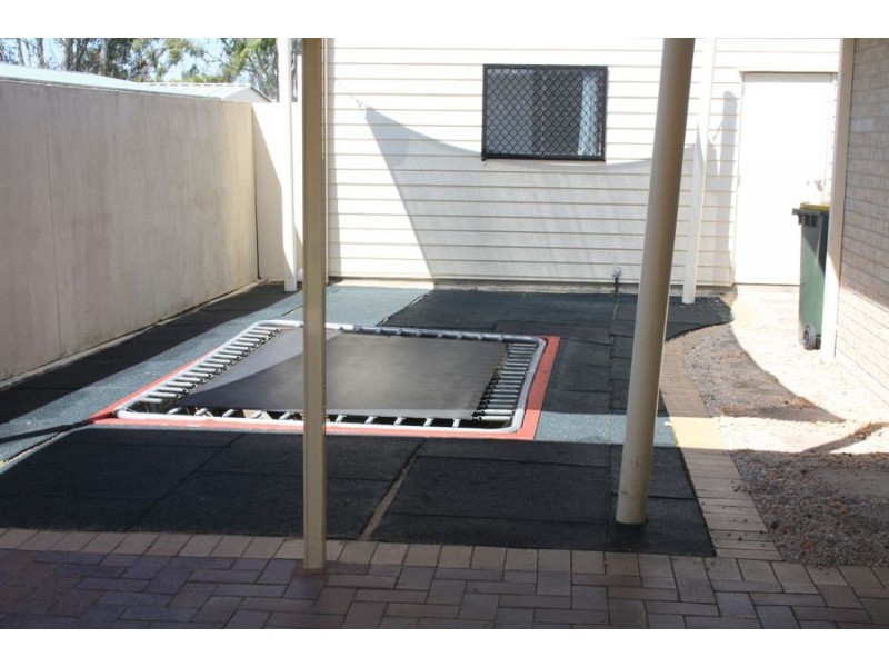 2 Leslie Drive, Tinana QLD 4650