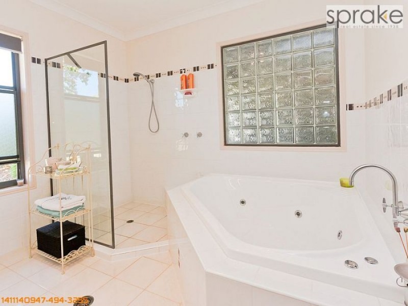 61 Teddington Road, Tinana QLD 4650