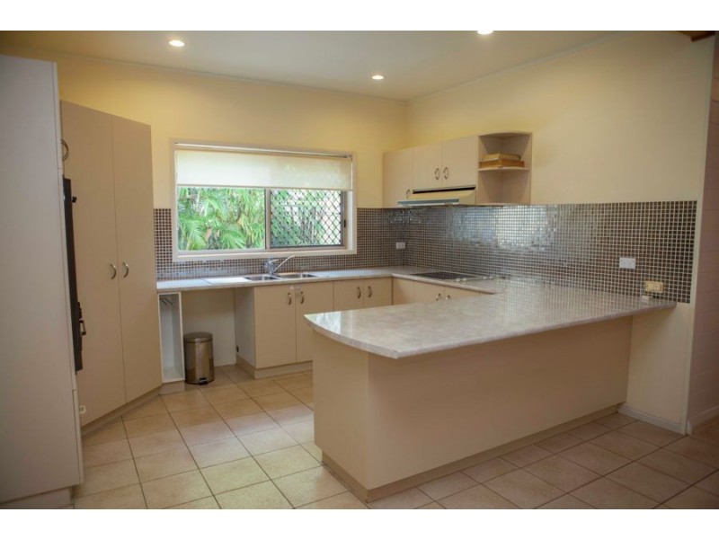 18 O’Brien Street, Granville QLD 4650