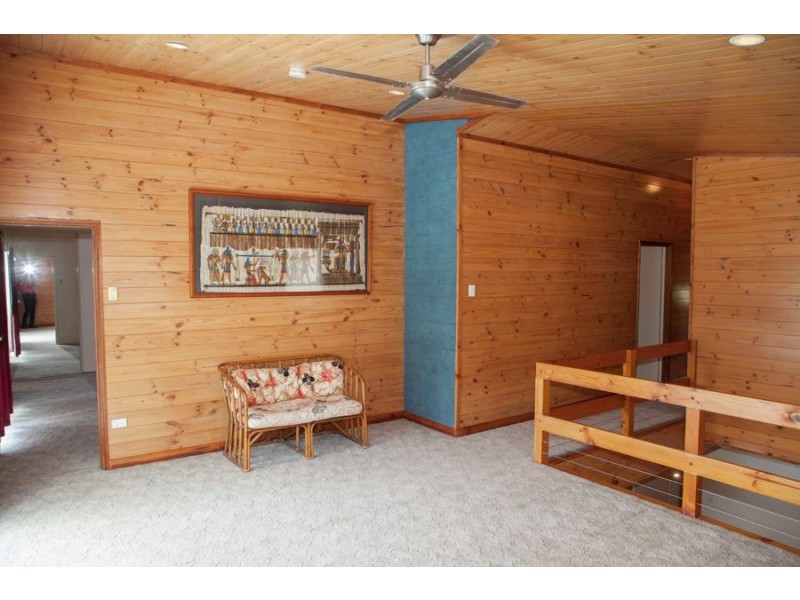 18 O’Brien Street, Granville QLD 4650