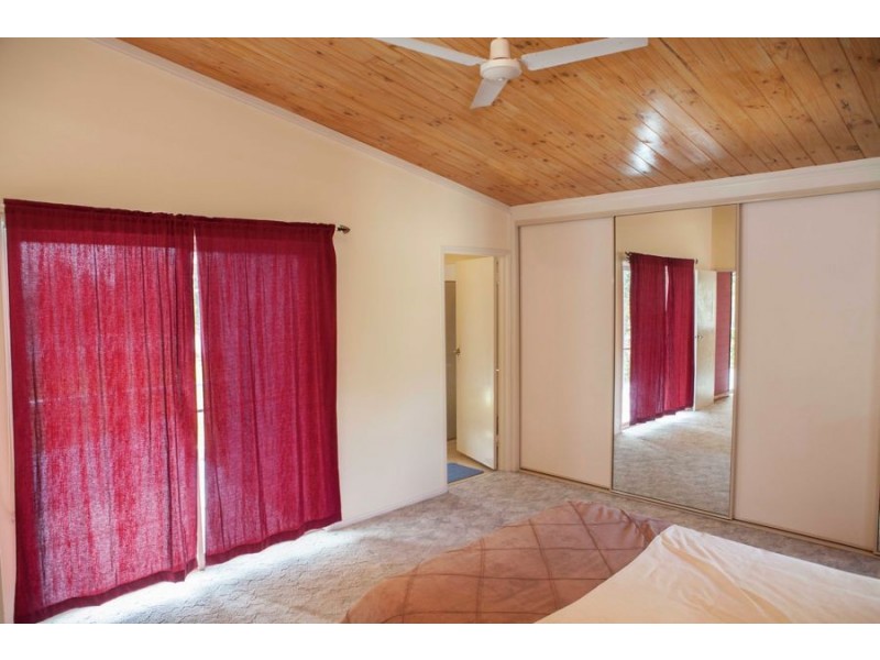 18 O’Brien Street, Granville QLD 4650