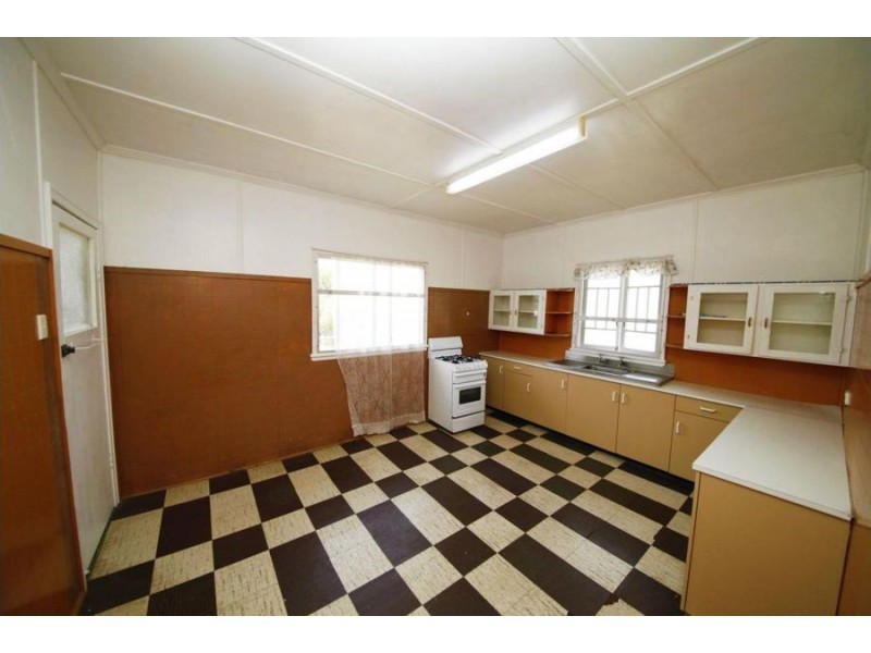 13 Smith Street, Maryborough QLD 4650