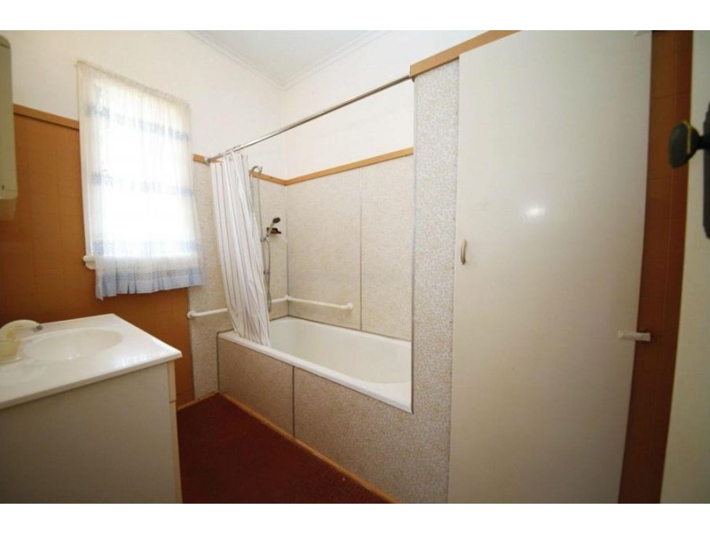 13 Smith Street, Maryborough QLD 4650