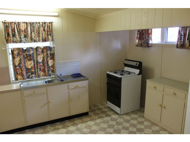 178 Cheapside Street, Maryborough QLD 4650