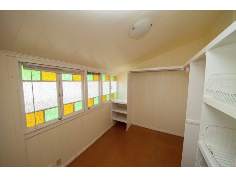 12 Park Street, Maryborough QLD 4650