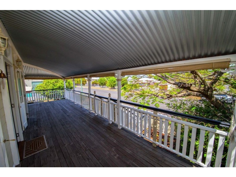 12 Park Street, Maryborough QLD 4650