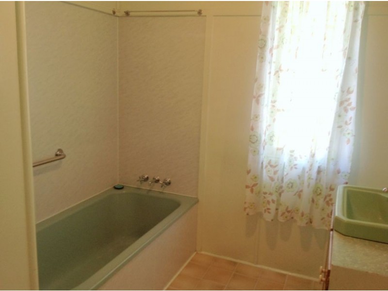 20 Waterston Street, Maryborough QLD 4650