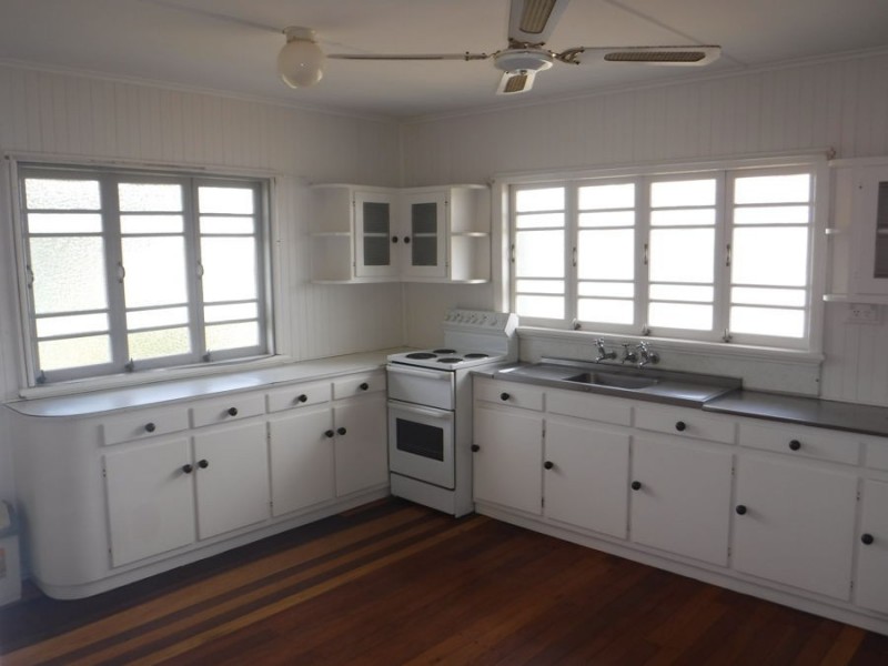 19 George Street, Maryborough QLD 4650