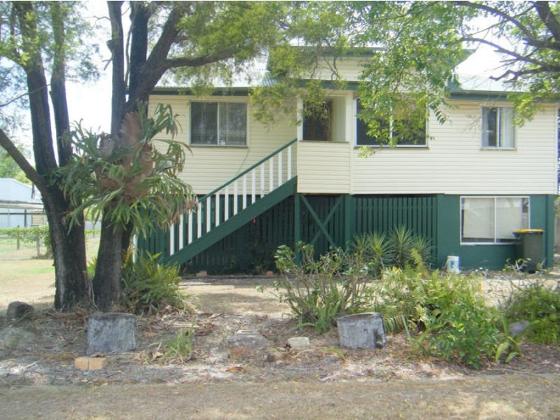 70 Dundas Street, Maryborough QLD 4650