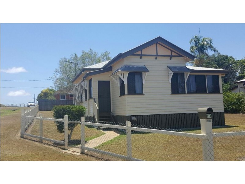 217 Walker Street, Maryborough QLD 4650