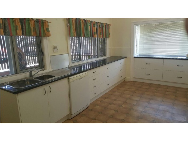 16 Zante Street, Maryborough QLD 4650