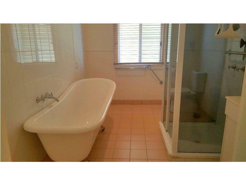 16 Zante Street, Maryborough QLD 4650