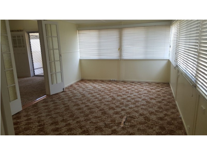 16 Zante Street, Maryborough QLD 4650