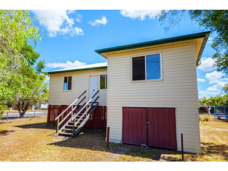 29 Pearson Street, Granville QLD 4650