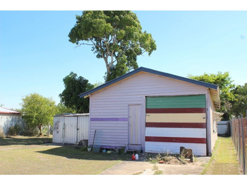 10 Robinson Street, Maryborough QLD 4650