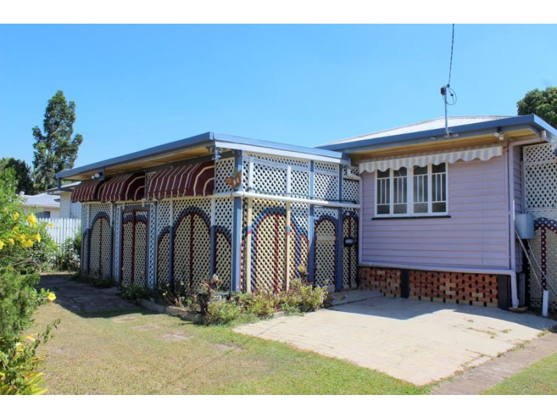 10 Robinson Street, Maryborough QLD 4650