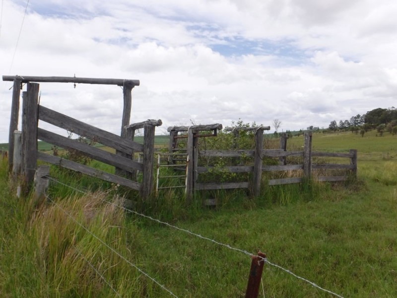 88 Perry Road, Magnolia QLD 4650