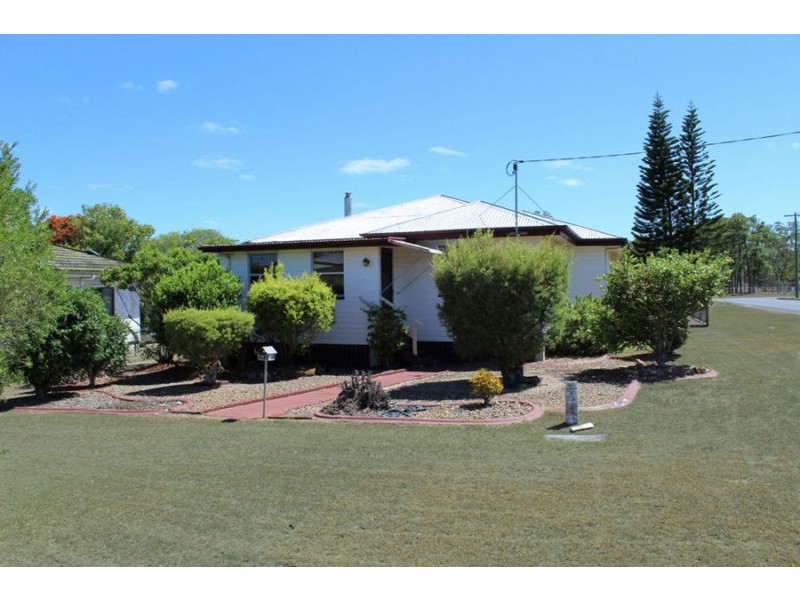 35 Burrum Street, Maryborough QLD 4650