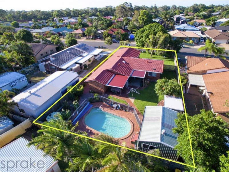 204 Dayman Street, Torquay QLD 4655