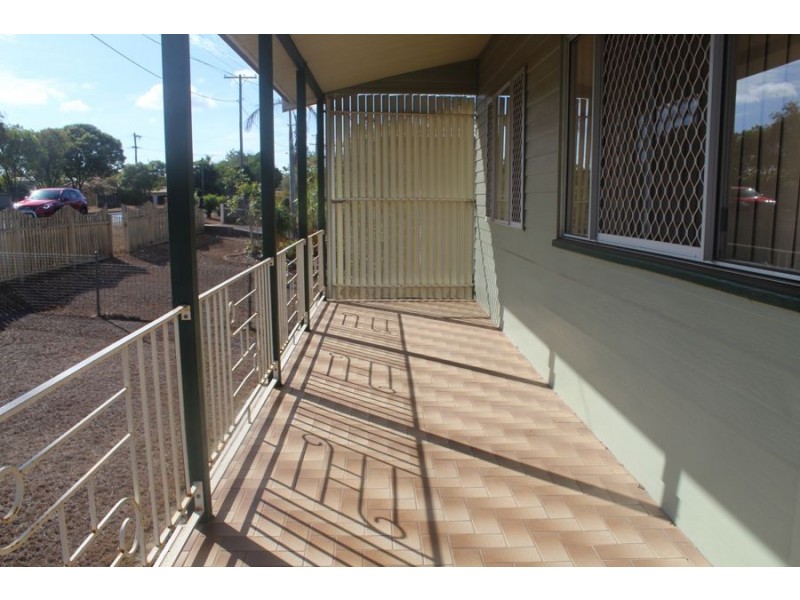 171 Cambridge Street, Granville QLD 4650