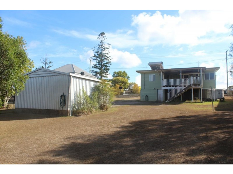 171 Cambridge Street, Granville QLD 4650