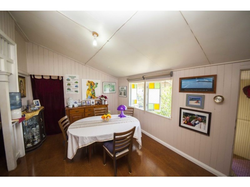 28 Dale Street, Granville QLD 4650