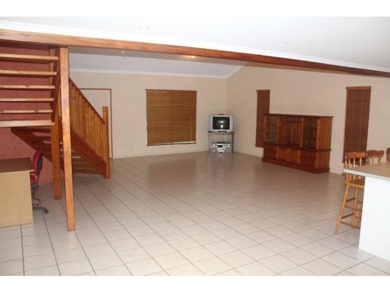 27 Ventnor Street, Maaroom QLD 4650