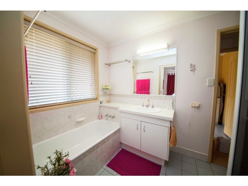 6 Geebung Court, Tinana QLD 4650