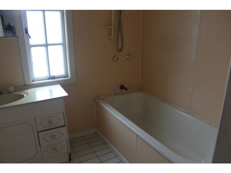 83 March Street, Maryborough QLD 4650