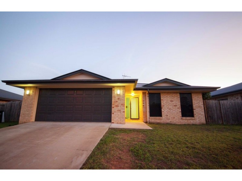 13 Cheyne Circuit, Tinana QLD 4650