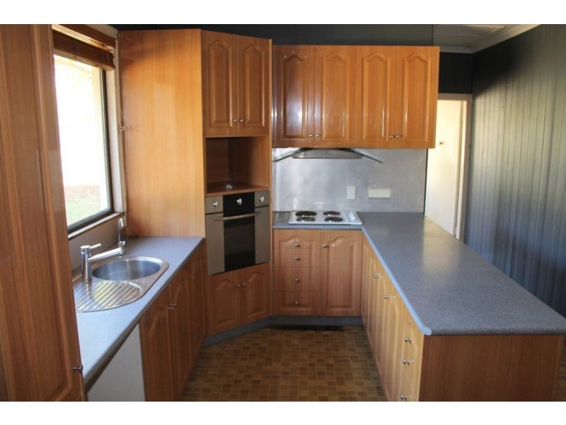 29 Bamboo Street, Gayndah QLD 4625