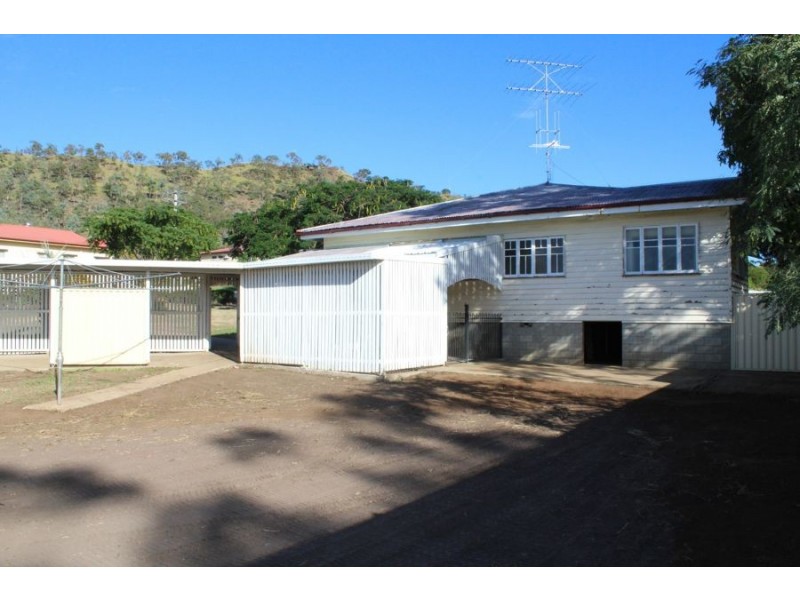 29 Bamboo Street, Gayndah QLD 4625