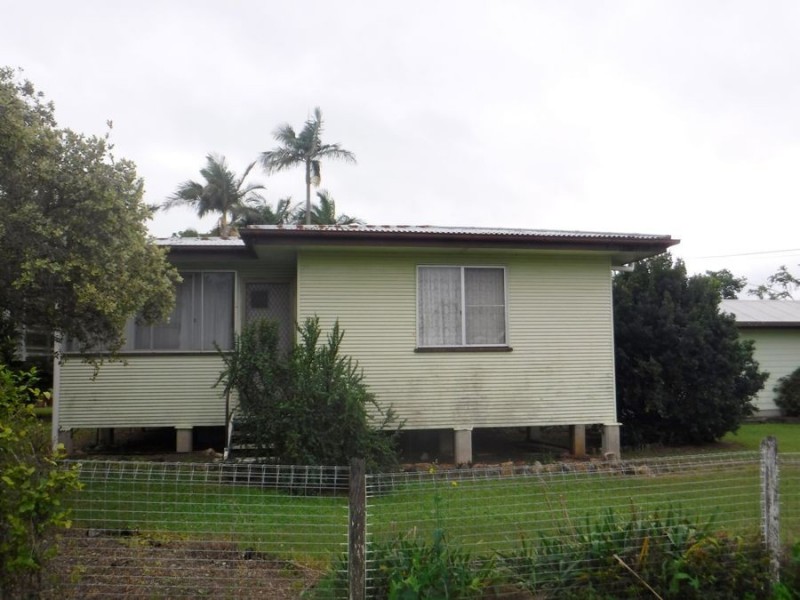 32 Central Road, Tinana QLD 4650