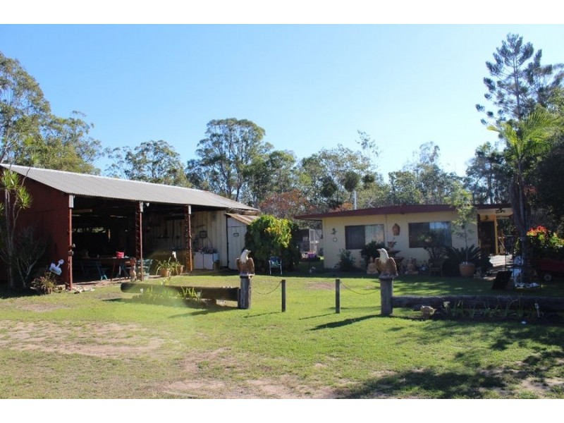 41 Petersen Road, Owanyilla QLD 4650