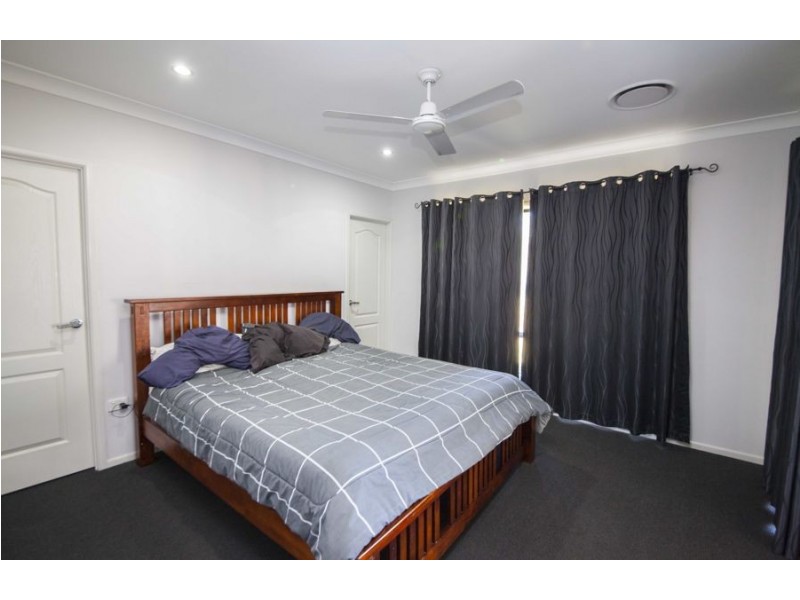 4 Timbers Reserve Drive, Oakhurst QLD 4650