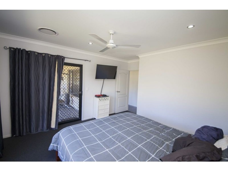 4 Timbers Reserve Drive, Oakhurst QLD 4650