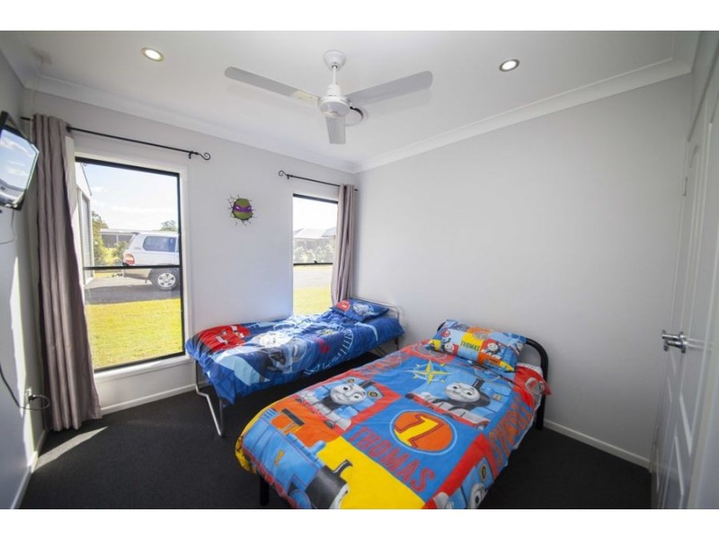 4 Timbers Reserve Drive, Oakhurst QLD 4650
