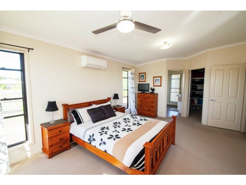 15 Sanderling Drive, Boonooroo QLD 4650