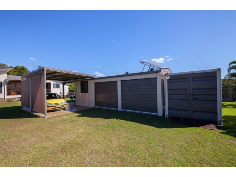 15 Sanderling Drive, Boonooroo QLD 4650