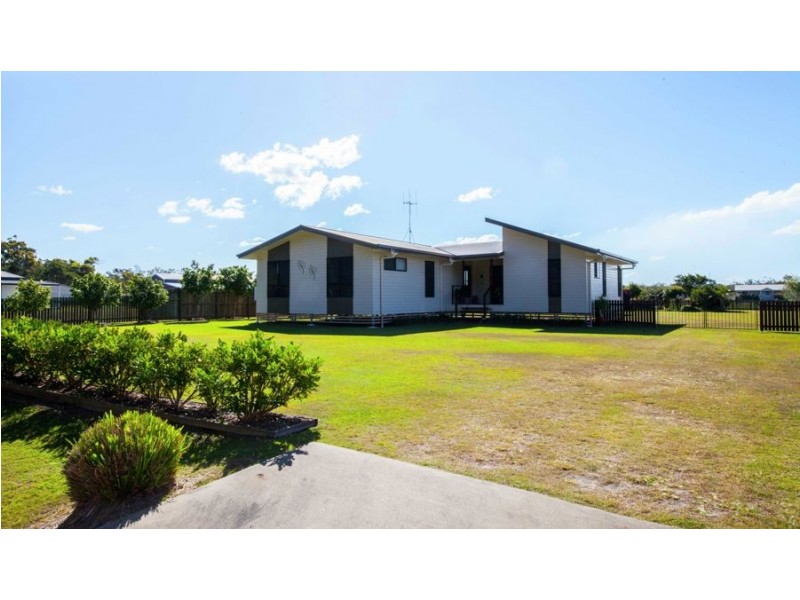 15 Sanderling Drive, Boonooroo QLD 4650