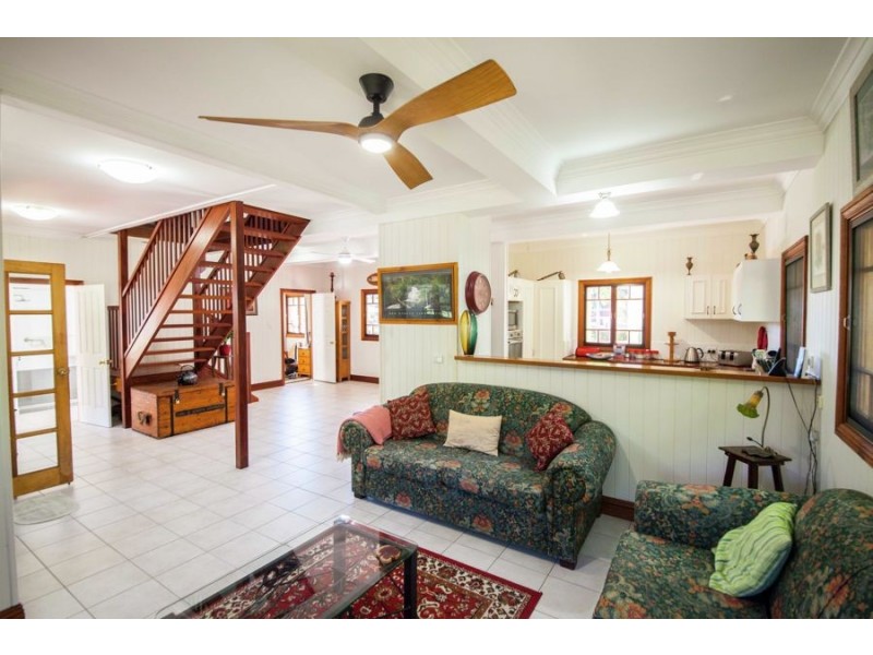 31-33 Puller Street, Granville QLD 4650