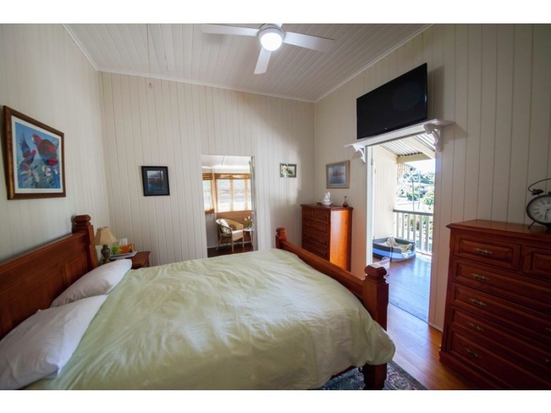 31-33 Puller Street, Granville QLD 4650