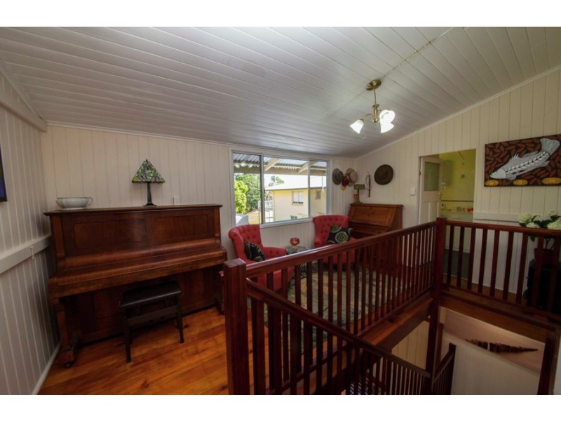 31-33 Puller Street, Granville QLD 4650