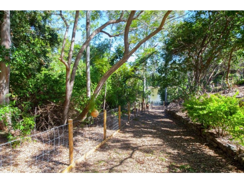 31-33 Puller Street, Granville QLD 4650