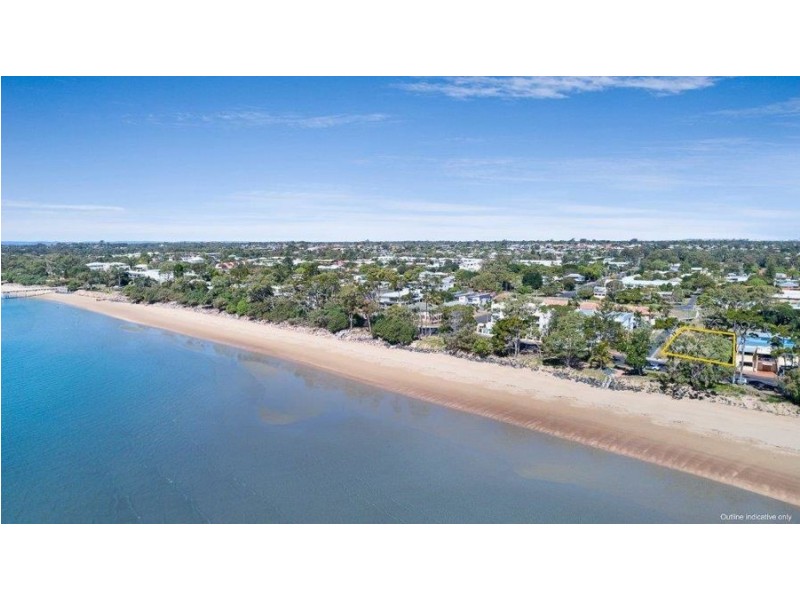 323 Esplanade, Scarness QLD 4655