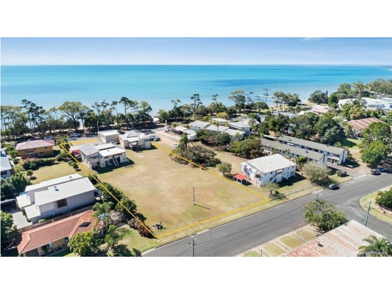 330-331 Esplanade, Scarness QLD 4655